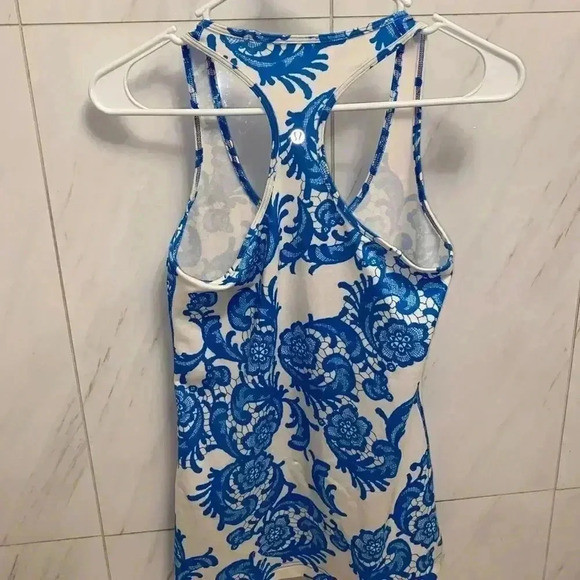 Lululemon Tank Top - Picture 2 of 2